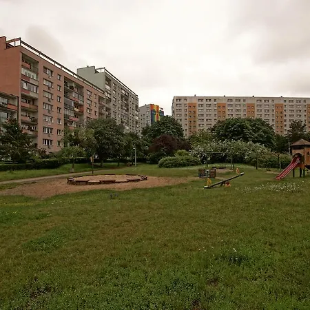 城市客房24旅馆 格但斯克